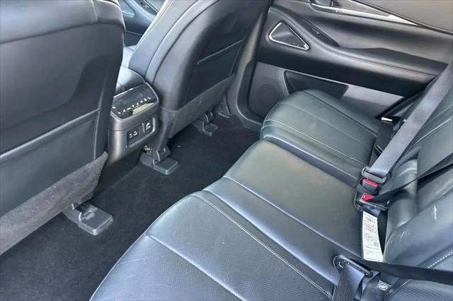 2023 INFINITI QX60 SENSORY AWD