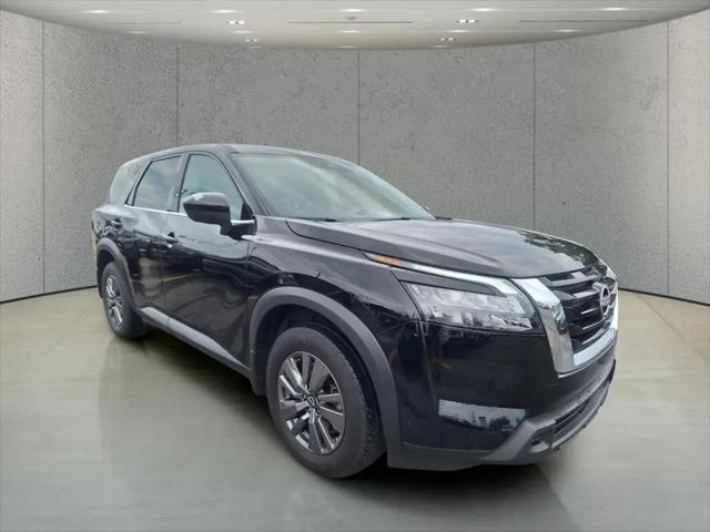2025 Nissan Pathfinder S FWD