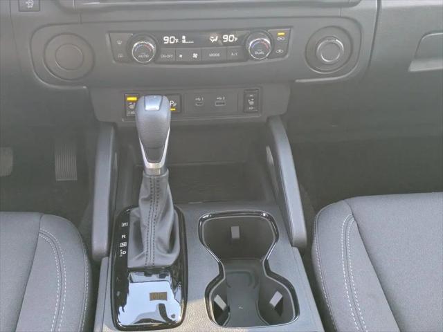 2026 Nissan Frontier Crew Cab SV 4x2