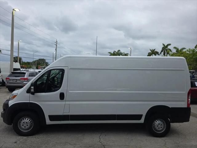 2025 Ram ProMaster 2500 Cargo Van Tradesman High Roof 159" WB w/Pass Seat