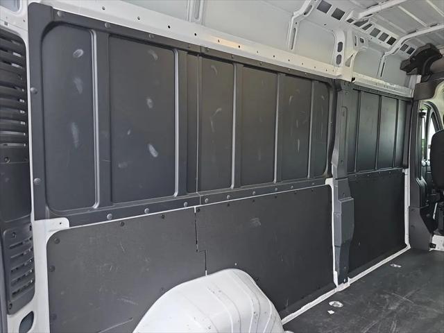 2025 Ram ProMaster 2500 Cargo Van Tradesman High Roof 159" WB w/Pass Seat