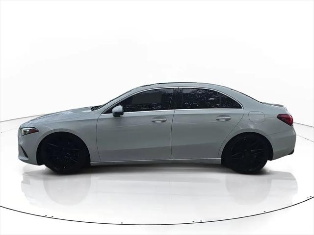 2020 Mercedes-Benz A 220 A 220