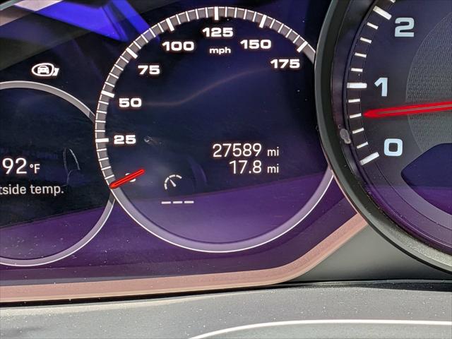 2022 Porsche Cayenne Platinum Edition