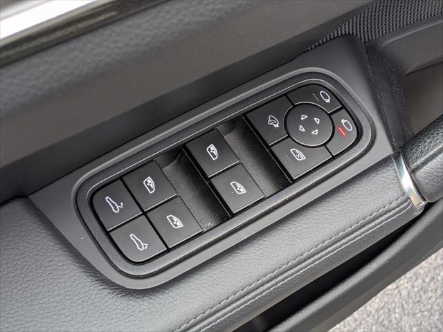 2022 Porsche Cayenne Platinum Edition