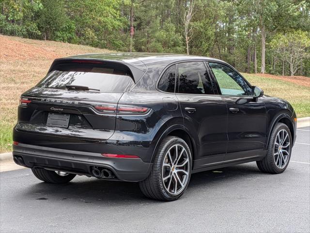 2022 Porsche Cayenne Platinum Edition