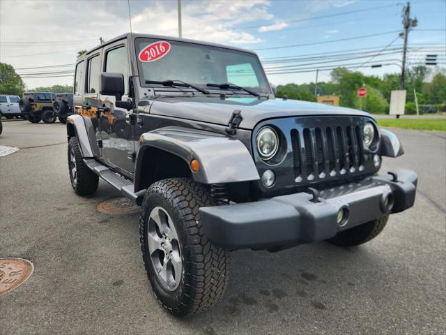 2016 Jeep Wrangler Unlimited Sahara