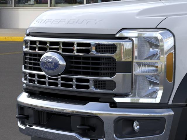 2025 Ford F-550 4WD