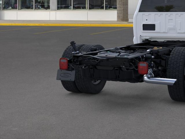 2025 Ford F-550 4WD