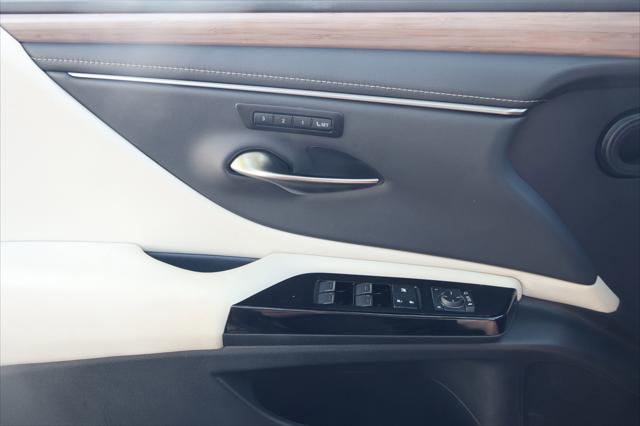 2023 Lexus ES 350 350