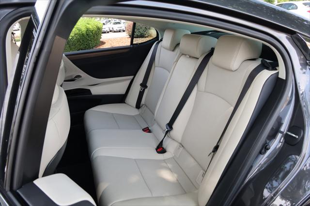 2023 Lexus ES 350 350