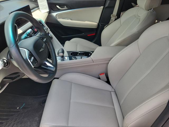 2025 Genesis G70 2.5T RWD