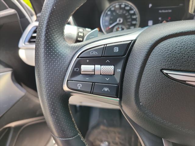 2025 Genesis G70 2.5T RWD