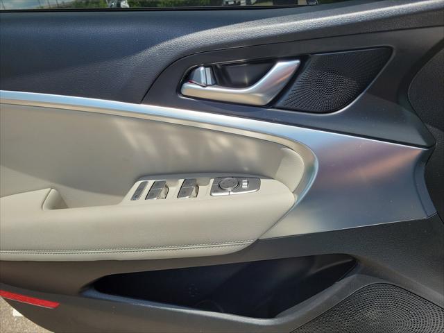 2025 Genesis G70 2.5T RWD