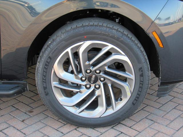 2026 Lincoln Navigator Premiere