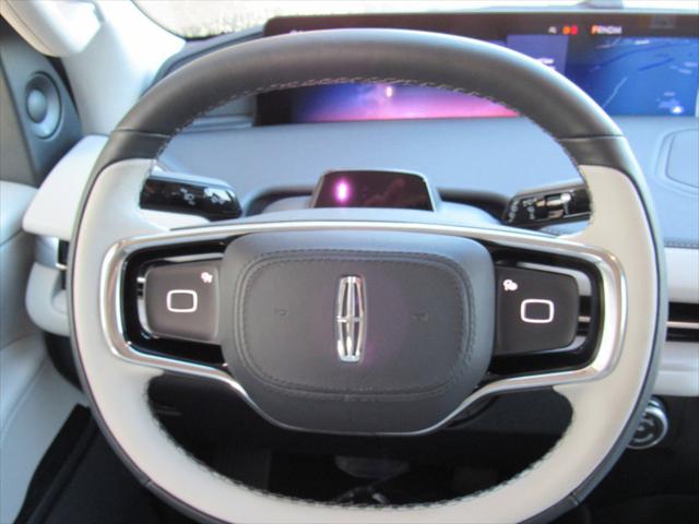 2026 Lincoln Navigator Premiere