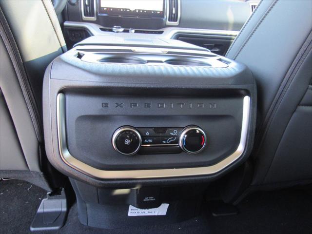 2026 Ford Expedition Max Active MAX