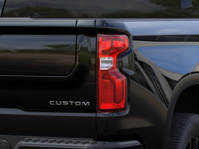 2026 Chevrolet Silverado 1500 2WD Crew Cab Short Bed Custom