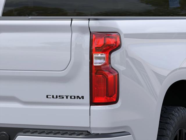 2026 Chevrolet Silverado 1500 2WD Crew Cab Short Bed Custom