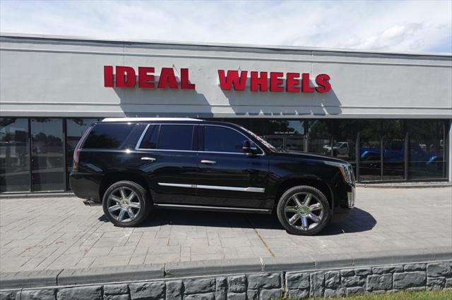 2019 Cadillac Escalade Premium Luxury for sale in Sioux City, IA