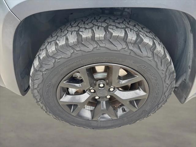 2017 Jeep Cherokee Trailhawk L Plus 4x4