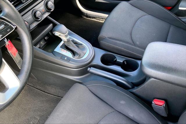 2022 Kia Forte FE