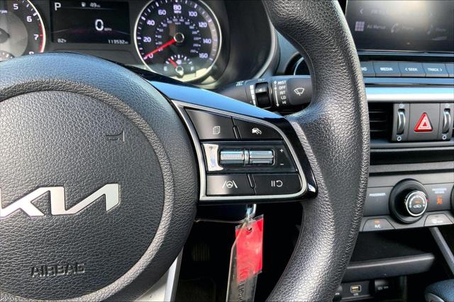 2022 Kia Forte FE