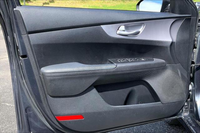 2022 Kia Forte FE