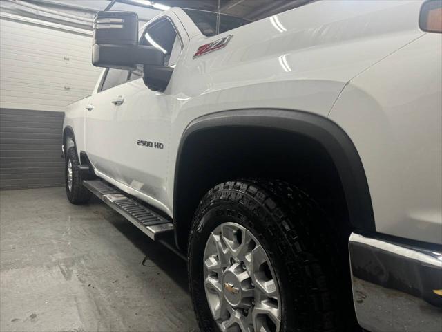 2021 Chevrolet Silverado 2500HD 4WD Crew Cab Standard Bed LT