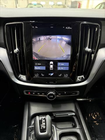 2020 Volvo S60 T6 Momentum