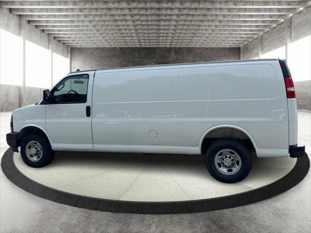 2025 Chevrolet Express 2500 3dr Extended Cargo Van