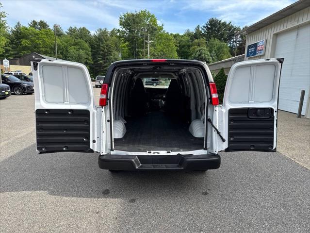 2025 Chevrolet Express 2500 3dr Extended Cargo Van