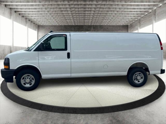 2025 Chevrolet Express 2500 3dr Extended Cargo Van