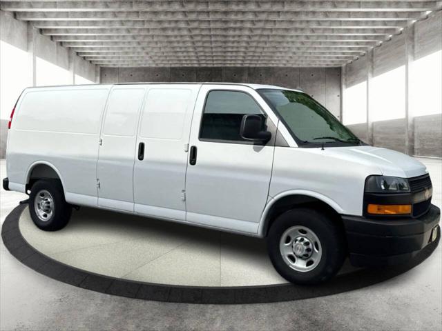 2025 Chevrolet Express 2500 3dr Extended Cargo Van