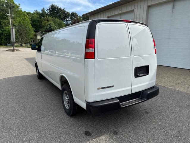 2025 Chevrolet Express 2500 3dr Extended Cargo Van