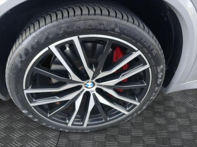 2024 BMW X5 M60i