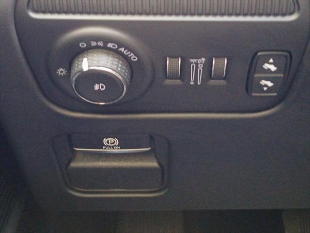 2023 Jeep Grand Wagoneer L Series II 4x4