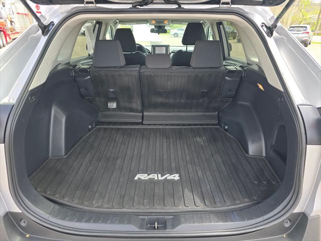 2021 Toyota RAV4 Hybrid LE