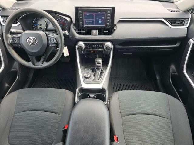 2021 Toyota RAV4 Hybrid LE
