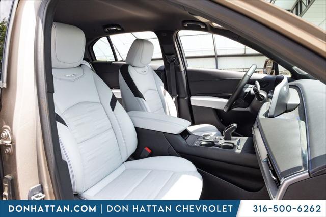 2024 Cadillac XT4 FWD Sport