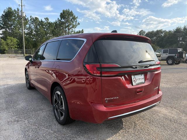 2027 Chrysler Pacifica Limited