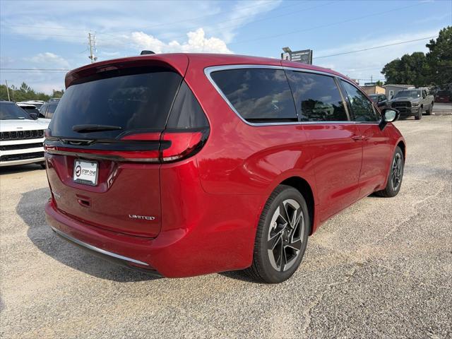 2027 Chrysler Pacifica Limited