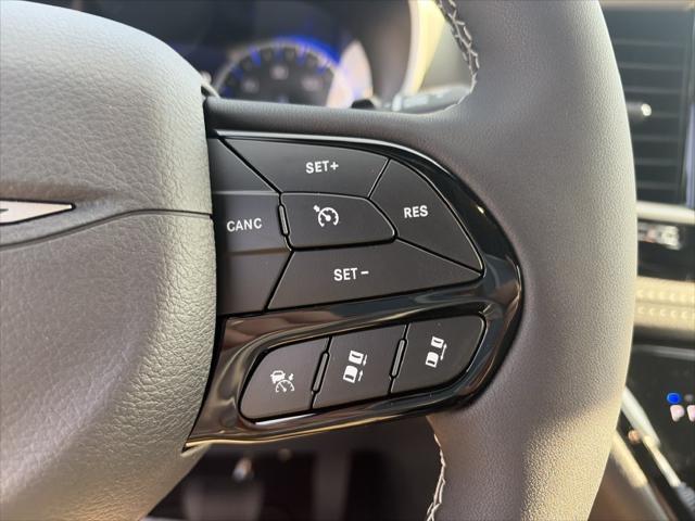 2027 Chrysler Pacifica Limited