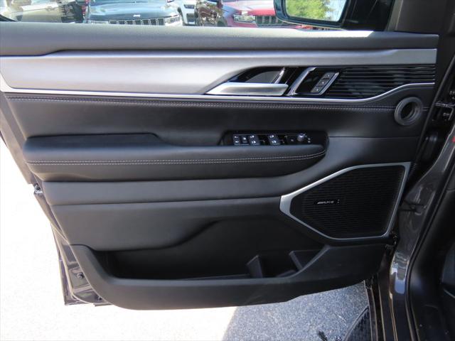 2026 Jeep Grand Wagoneer Upland 4x4