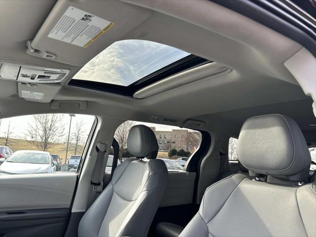 2024 Toyota Sienna XLE