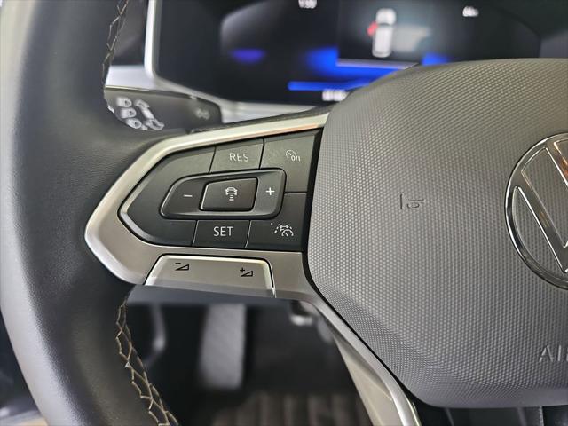 2025 Volkswagen Taos 1.5T SE