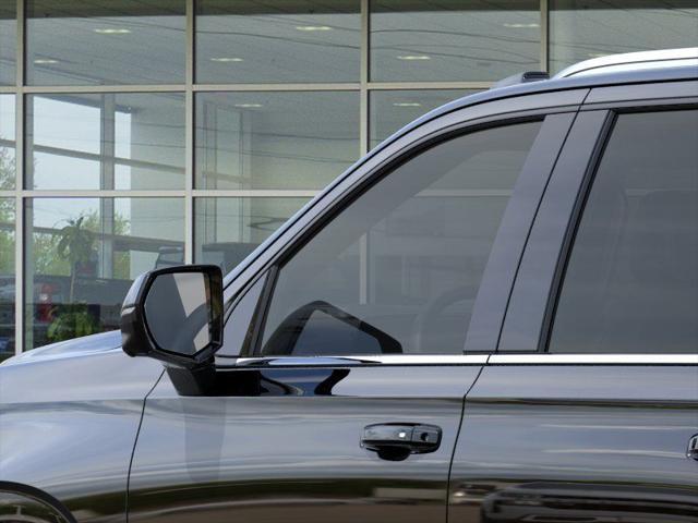 2026 Chevrolet Suburban LT, 4WD