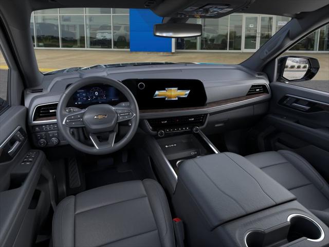 2026 Chevrolet Suburban LT, 4WD