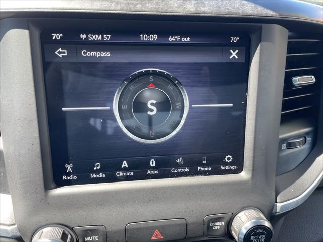 2021 Ram 1500 Big Horn Crew Cab 4x4 5'7" Box