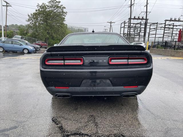2015 Dodge Challenger R/T Plus
