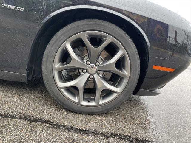 2015 Dodge Challenger R/T Plus
